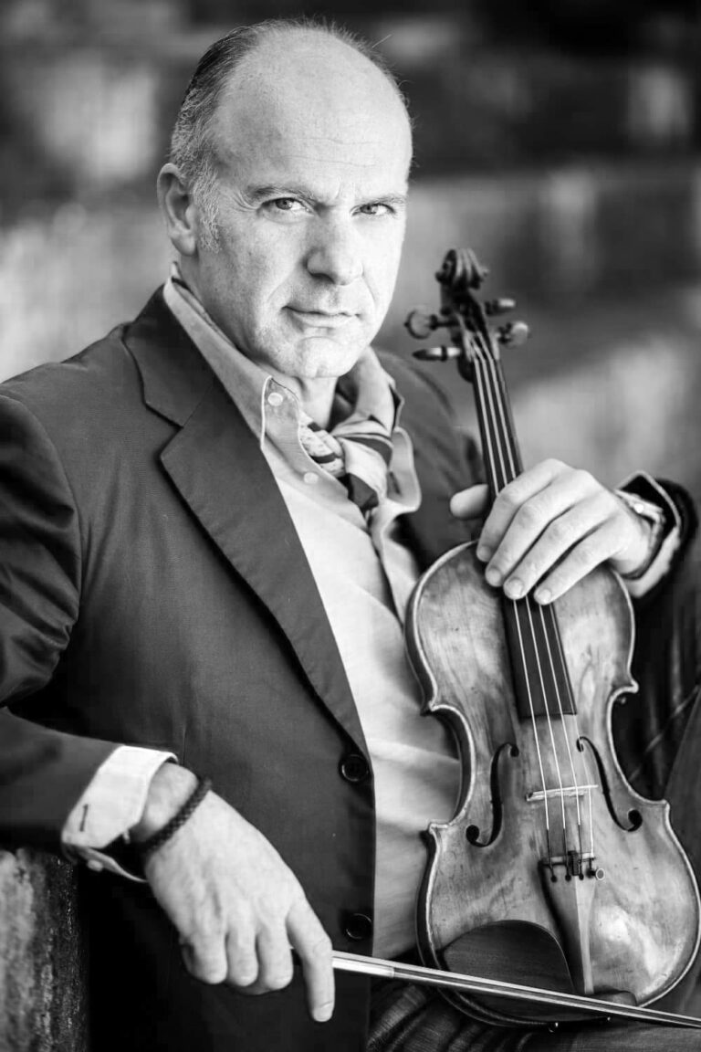Massimo Quarta - violin